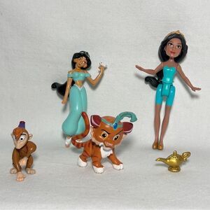 5 Disney Aladdin Mini Figures Princess Jasmine Monkey Sultan Tiger Lamp